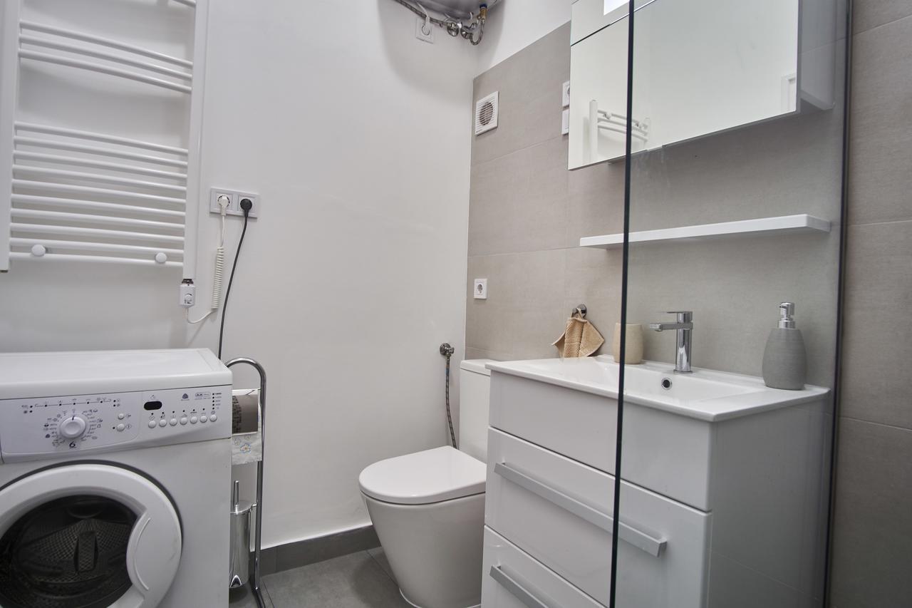 Design Apartment In The City Center With Ac Будапеща Екстериор снимка