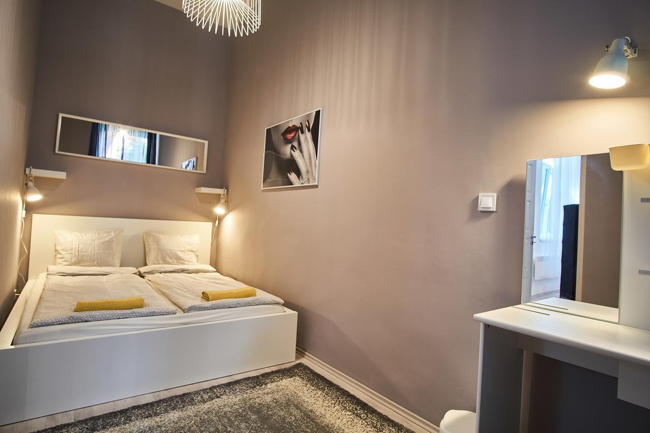 Design Apartment In The City Center With Ac Будапеща Екстериор снимка